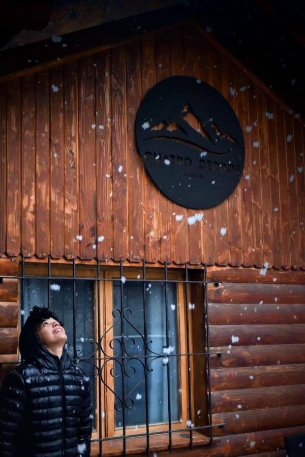 Cuatro Cerros Hostel San Carlos de Bariloche Exterior photo