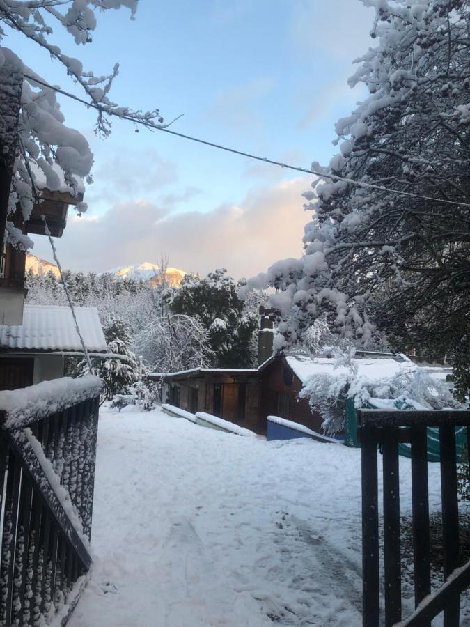 Cuatro Cerros Hostel San Carlos de Bariloche Exterior photo